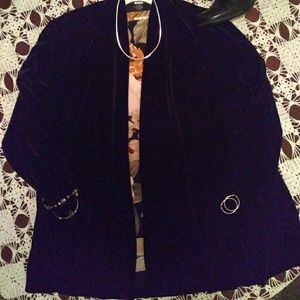 SALES SEE COMMENT SECTION Velvet Open Blazer